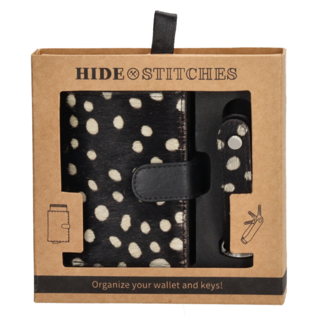 pasjeshouder-dames-Hide & Stitches-cheeta-zwart-wit